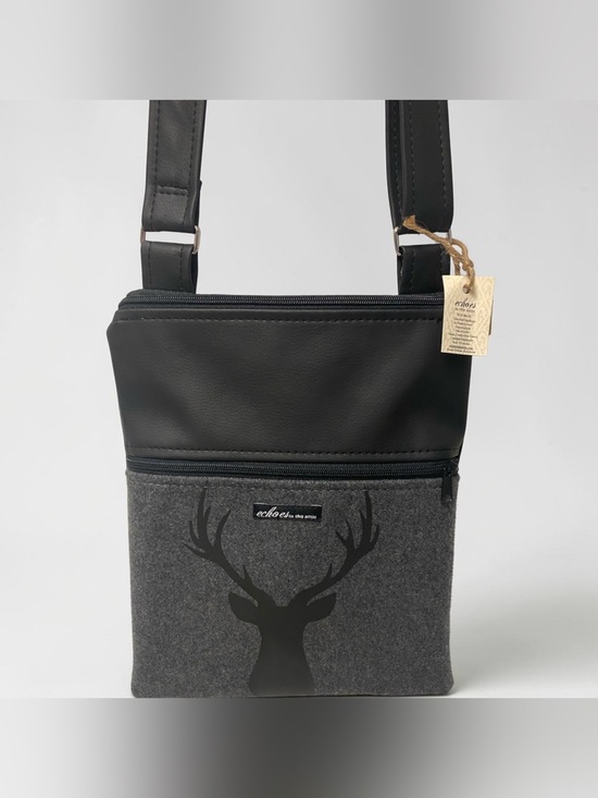 Echoes in the attic Other - Echoes in the Attic Classic
Zipster Crossbody Bag